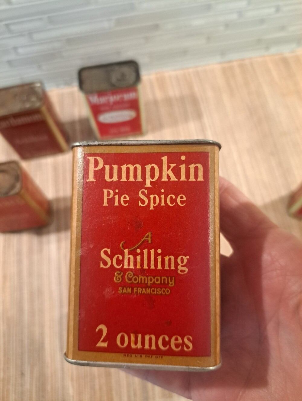 7 Vtg SPICE Container. Great Decor. DIY Project - Picture 4 of 9